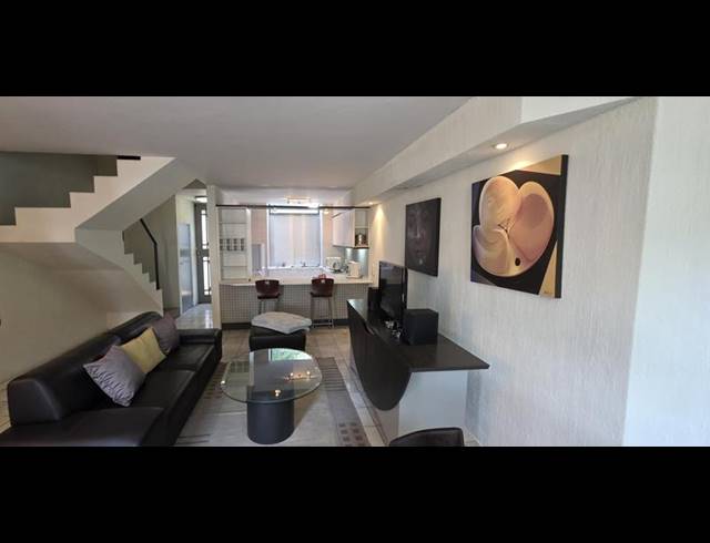 2 BEDROOM PROPERTY TO RENT IN LYME PARK